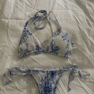 Bikini