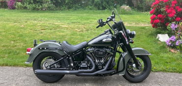2021 HARLEY-DAVIDSON FLHCS HERITAGE CLASSIC 114 ABS motorcycle for rent near Monroe, WA