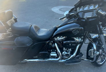 2017 HARLEY-DAVIDSON TOURING STREET GLIDE motorcycle for rent near Las Vegas, NV