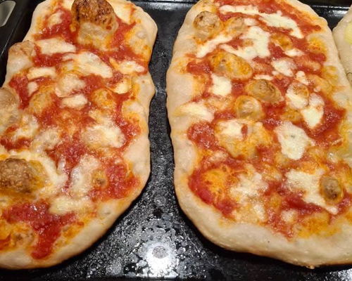 Corsi di cucina Napoli: Scopri i segreti della pizza napoletana artigianale 