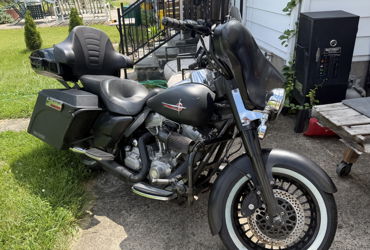 2009 HARLEY-DAVIDSON FLHT ELECTRA GLIDE STANDARD (BLACK) motorcycle for rent near Bangor, PA