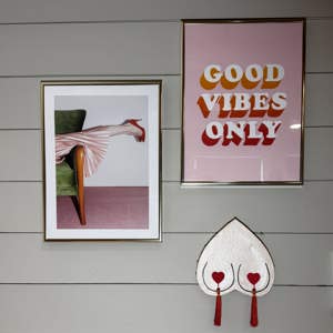 Cheeky Canvas No. 04