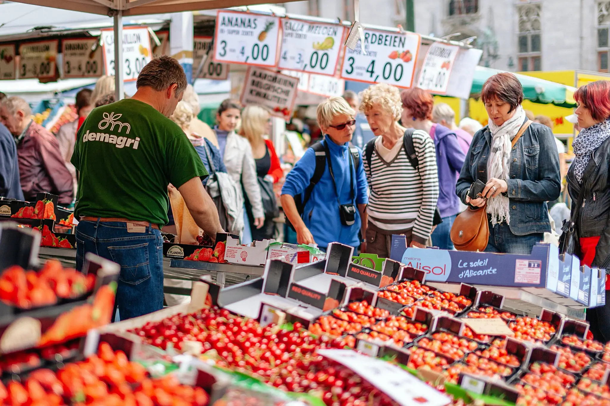 Experience the Bustling Farmer’s Market in Historic Bruges