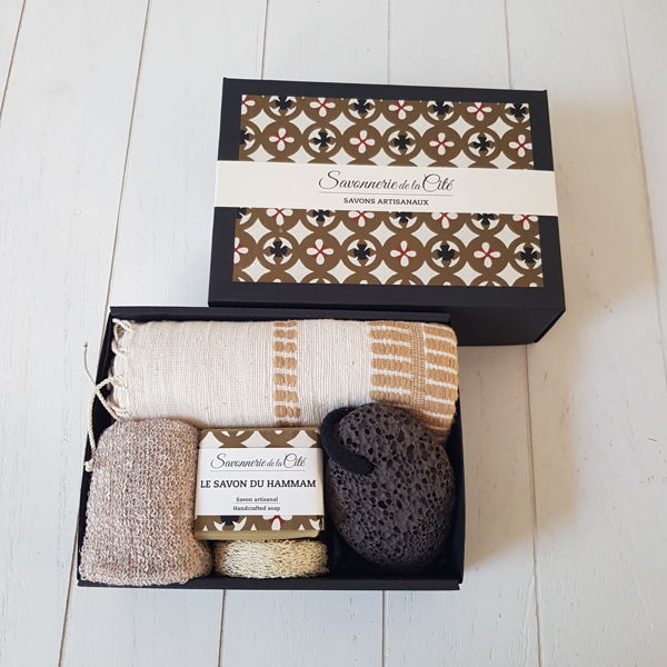 coffret-du-hammam-5-papier-brun-et-fouta-claire-beige