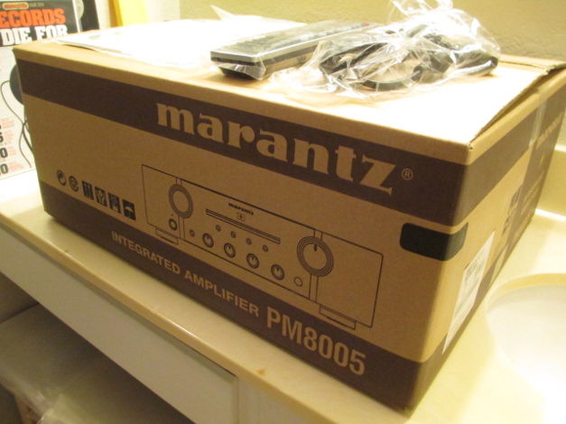 Marantz PM8005 Hi End Integrated Amplifier Boxed/MINT!