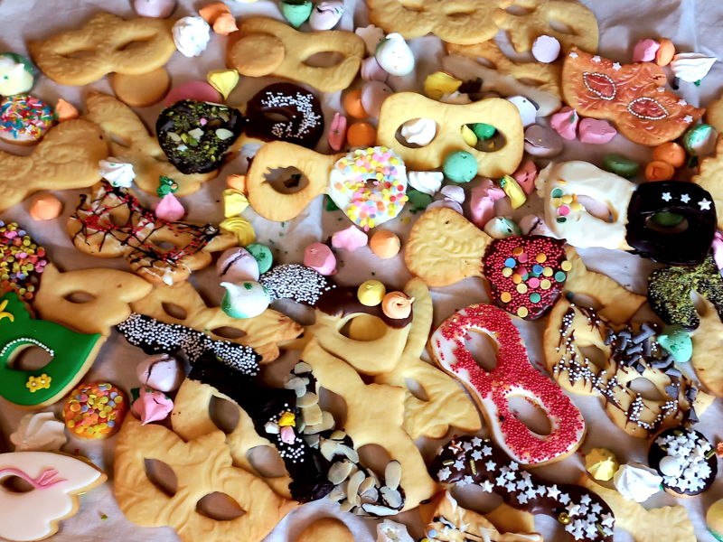 Cooking classes Reggio Calabria: Carnival Chiacchiere