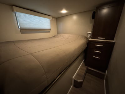 Boat Image 15