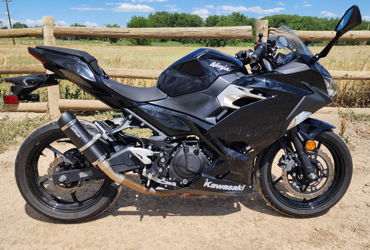 2018 KAWASAKI NINJA 400 ABS motorcycle for rent near Longmont, CO