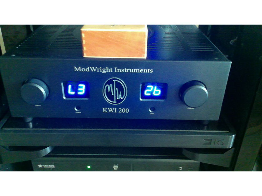 ModWright KWI 200 Integrated Amplifier