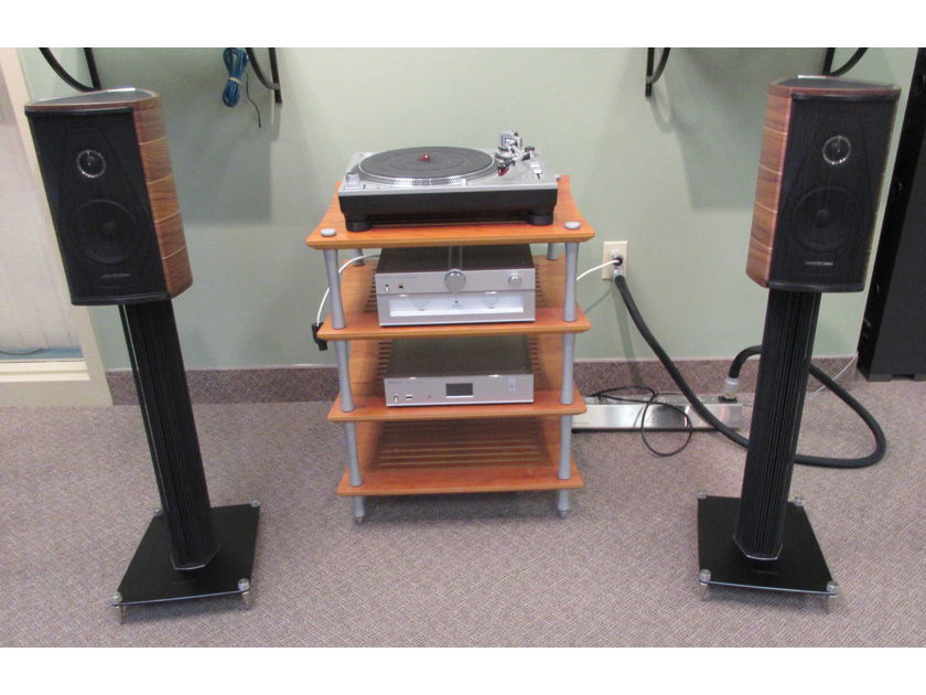 Sonus Faber Olympica I Stand Mount Speakers