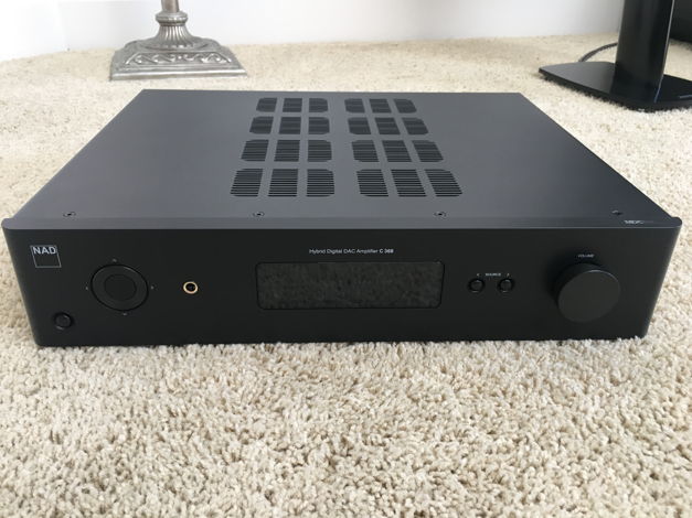 NAD C 368 Hybrid Digital DAC Amplifier