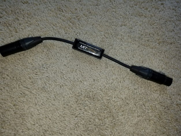 MIT Cables Vero Full Range Dongle XLR