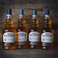Bouteilles de Single Malt Scotch Whiskies de la gamme principale de la distillerie Pulteney dans les Highlands du nord-ouest d'Ecosse