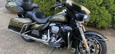 2018 HARLEY-DAVIDSON FLHTK ULTRA LIMITED motorcycle for rent near Moosic, PA