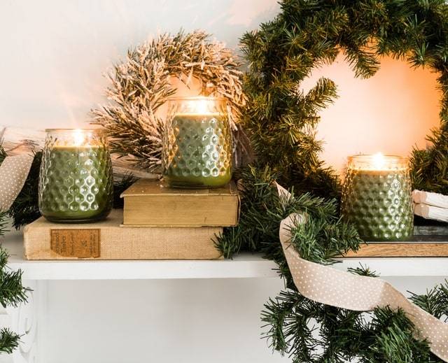 outdoor decoration nutcrackers with wreath and candy cane