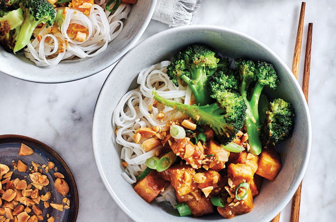 Tofu à la sauce aux arachides