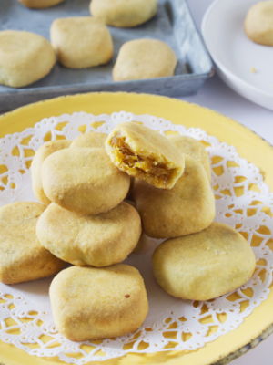 Taiwanese Pineapple Cake Recipe