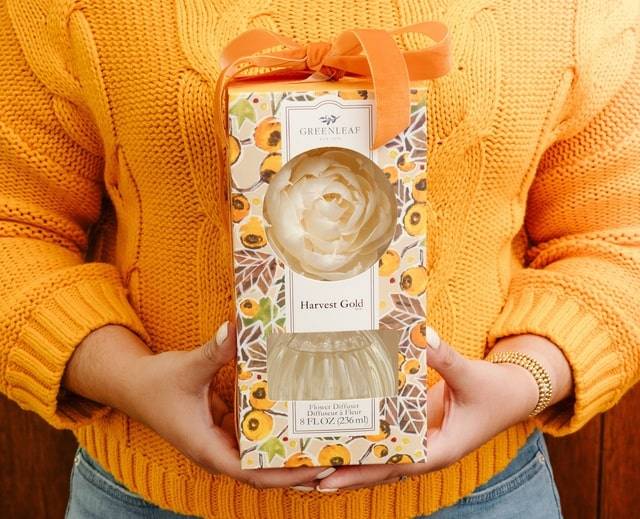 outdoor decoration nutcrackers with wreath and candy cane