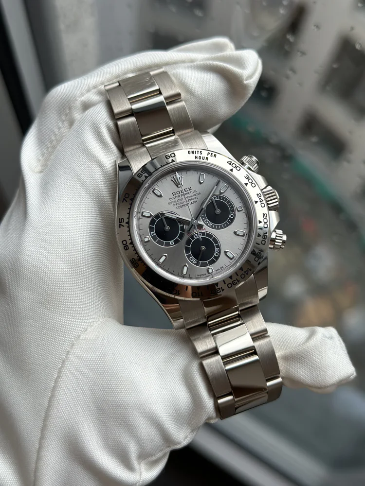 White Gold Silver Panda Index Dial