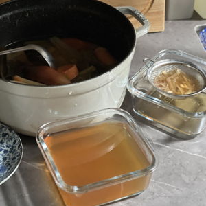 Homemade vegetable stock made with leftover fridge vegetables.