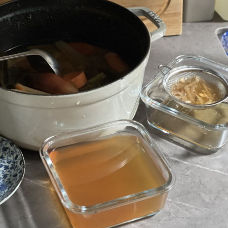 Homemade vegetable stock made with leftover fridge vegetables.