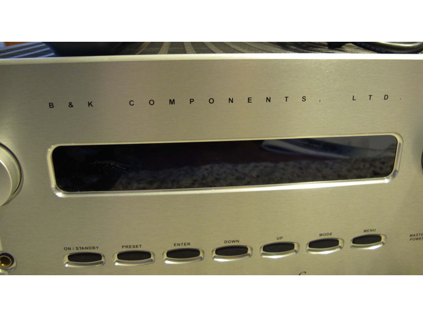 B&K Components AVR 507 S2 Home Theater receiver