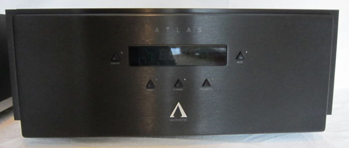 Aesthetix Atlas Signature Mono Amplifiers