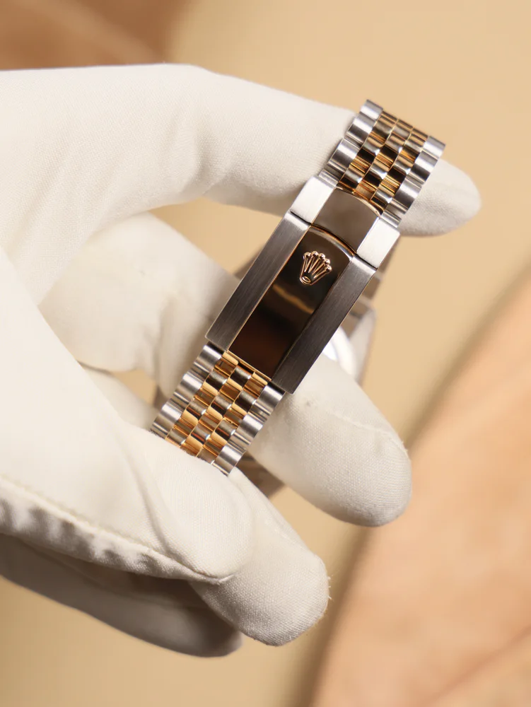 Champagne Motif Diamond Dial Diamond Bezel Jubilee Bracelet
