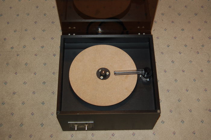 VPI Industries HW 16.5 Record Cleaning Machine