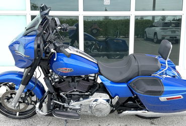 2025 HARLEY-DAVIDSON STREET GLIDE motorcycle for rent near Golf, FL