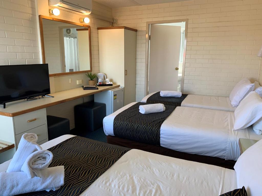 Crest Motor Inn 2 Nights Mid Week Voucher - Image 4