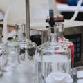 Embouteillage du Gin Nerabus à la distillerie Islay Gin sur l'île d'Islay dans les Hébrides intérieures d'Ecosse