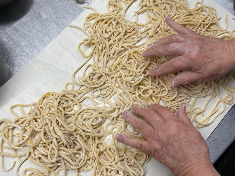 Kochkurse Lecce: Römische Kochkurse: Aperitif, Carbonara und Tiramisu