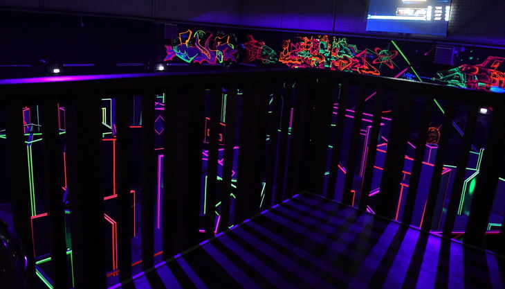 lasertag duesseldorf zuschauertribüne