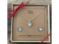 Pretty Hunter Necklace & Earring Gift Set 