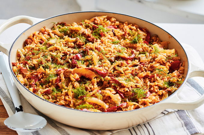 Riz <i>one pot</i> à la saucisse, fenouil et poivron