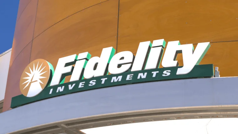 Fidelity, has started opening retail bitcoin trading accounts.