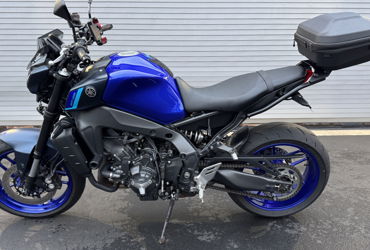 2022 YAMAHA MT-09 motorcycle for rent near Lihue, HI