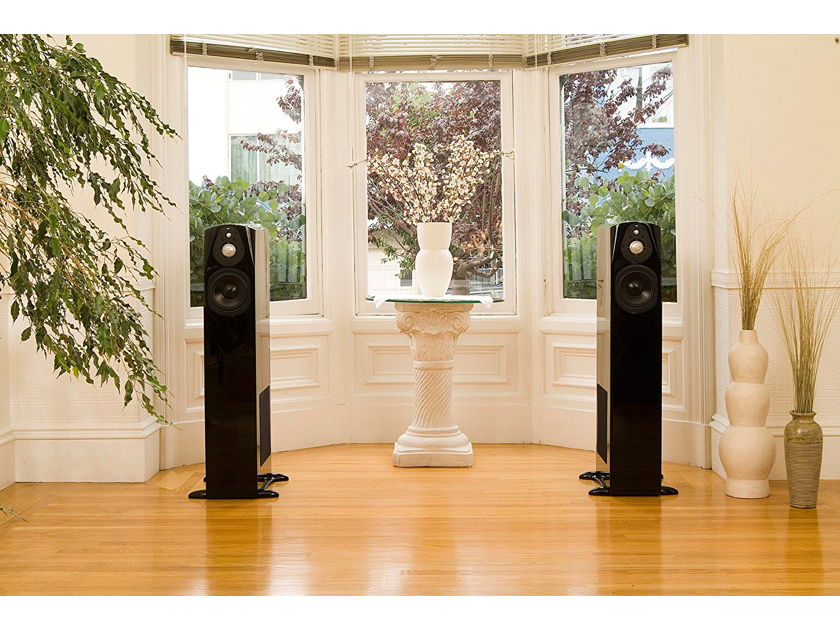 NHT Classic 4 Floor Standing Speakers in Gloss Black Finish - Stereo Pair, Very Good Condition