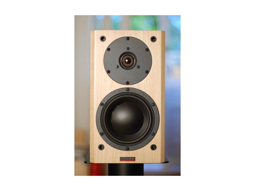 Dynaudio Focus 110A New in Rosewood/Cherry/Piano White/Black Ash.