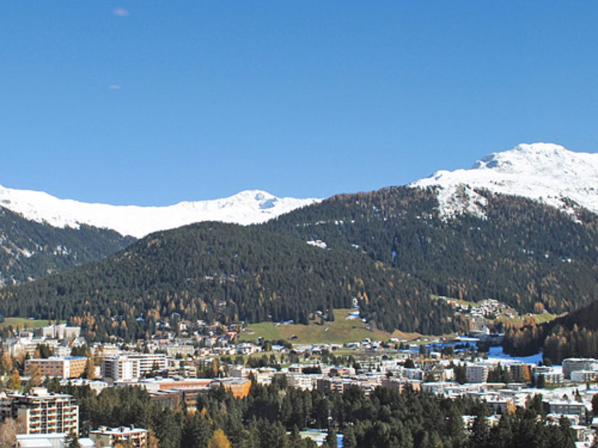  Gstaad
- Davos