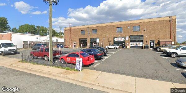 Circle Auto Repair exterior