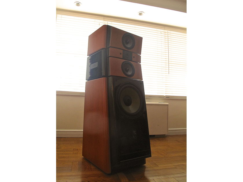 JM LAB UTOPIA SPEAKERS World Class New $30000 /price $9450