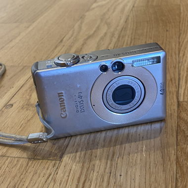 Digital Camera Canon IXUS 40