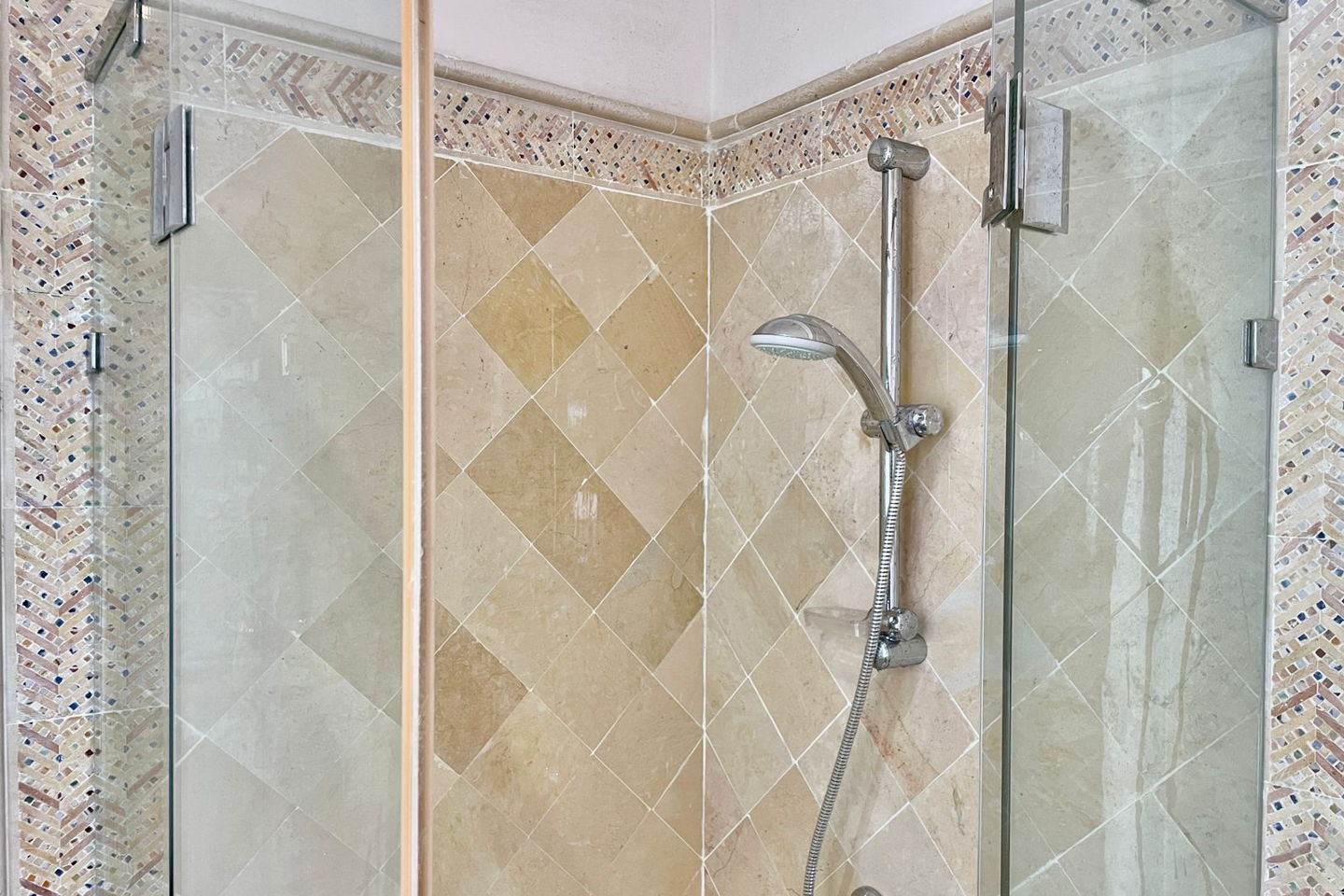 slider-image