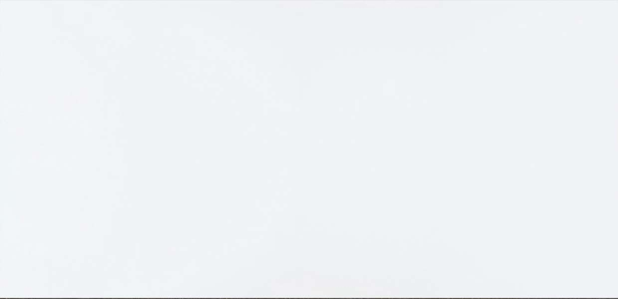 Materialmuster Silestone Pure White, strahlend reinweißes, minimalistisches Finish ohne Maserung.