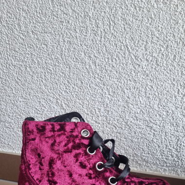Chaussures / talons 