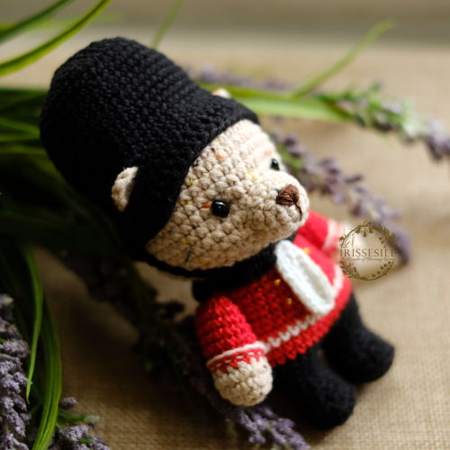 Beary The London Bear - Amigurumi Crochet Pattern [English PDF]