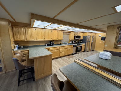 Boat Image 9