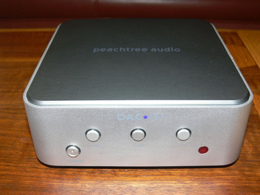 Peachtree Audio DAC iT x -  plus Audioquest VDM-3 cable - $229 Delivered